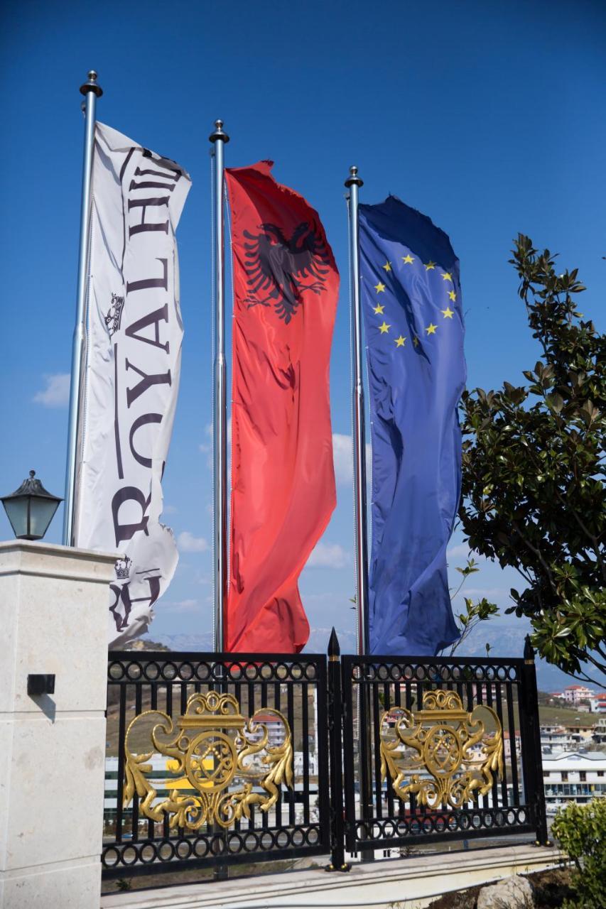 Royal Hill Hotel Vorë Buitenkant foto